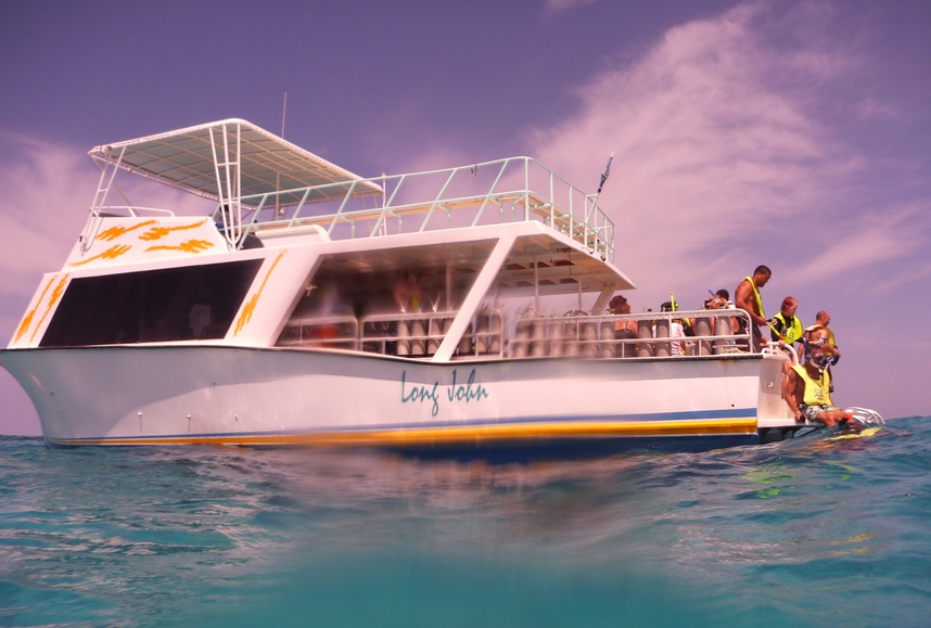 Description: snorkelboat.JPG