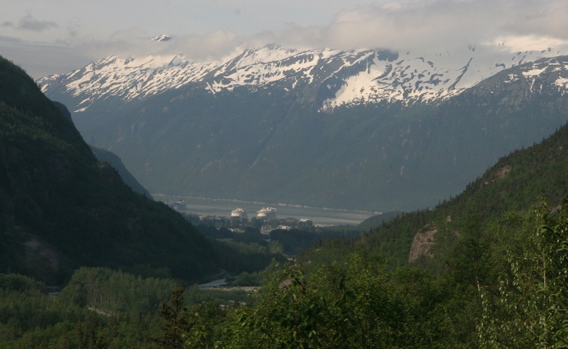 Description: Skagway and ships in port 